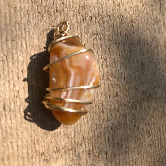 Natural Chunk Pendant of Banded Citrine Agate - Picture 4 of 4